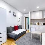 New Flat In The Downtown